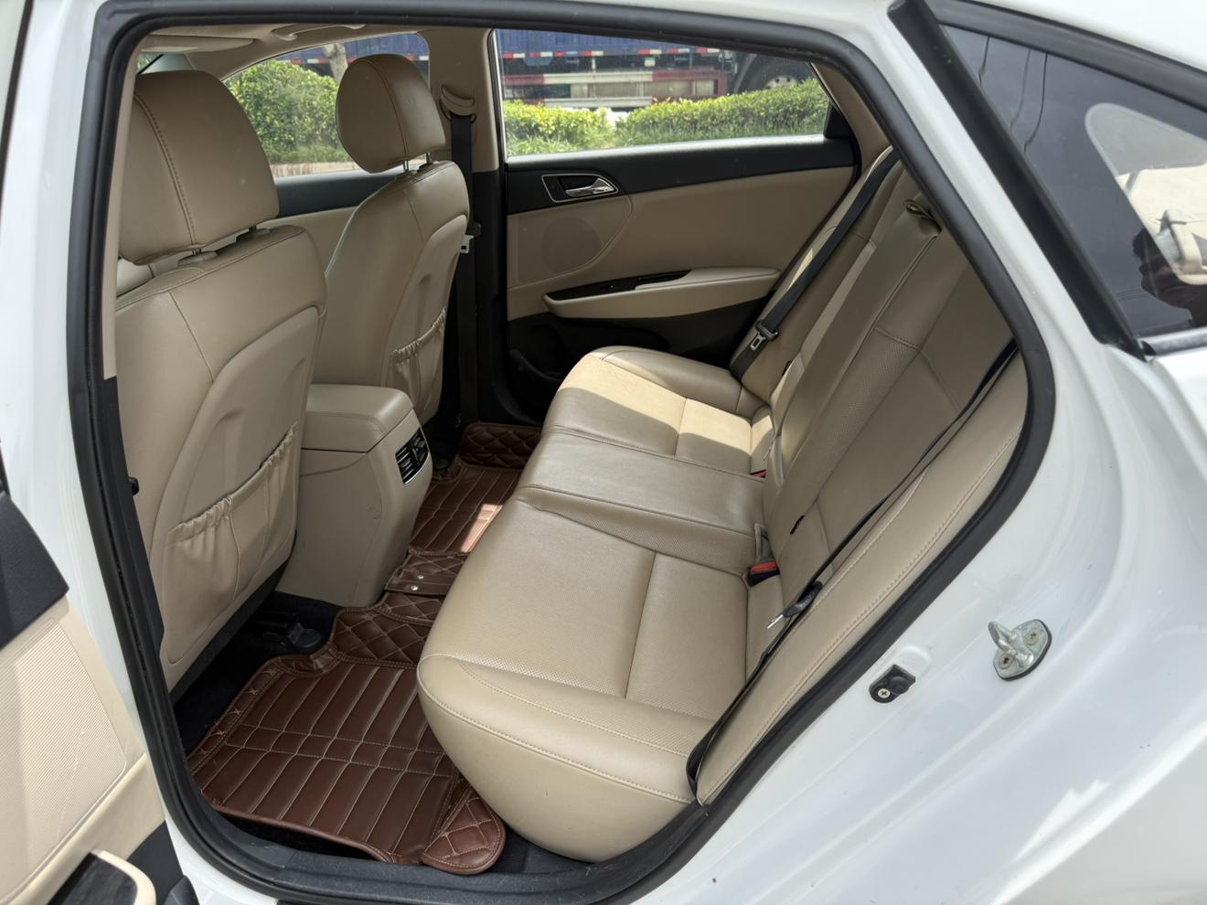 Hyundai Mistra 2014 thumb 7