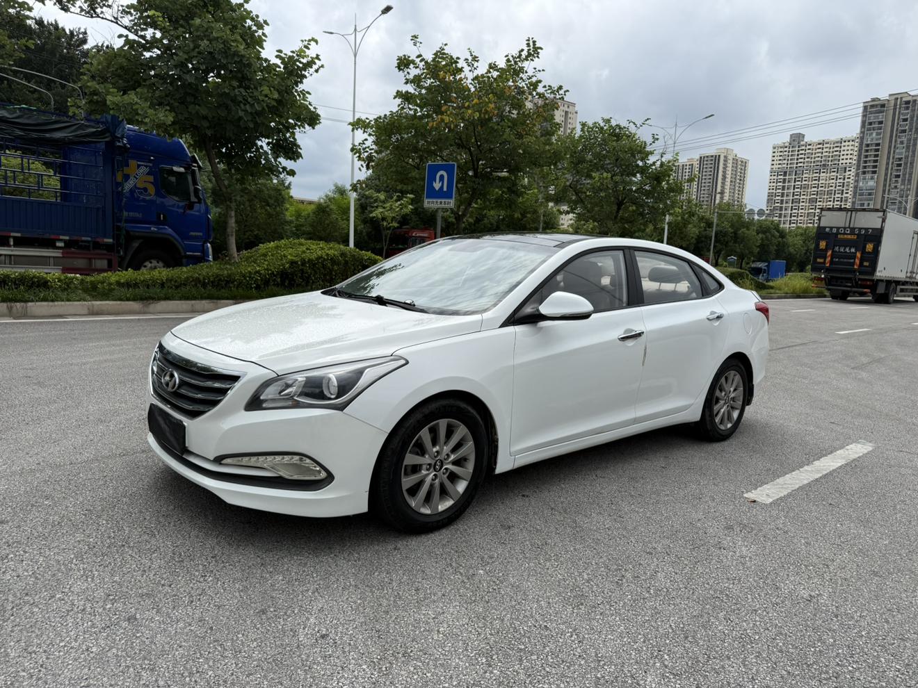 Hyundai Mistra 2014 thumb 8