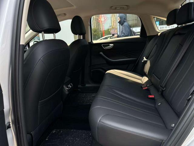Roewe D7 2025 thumb 10