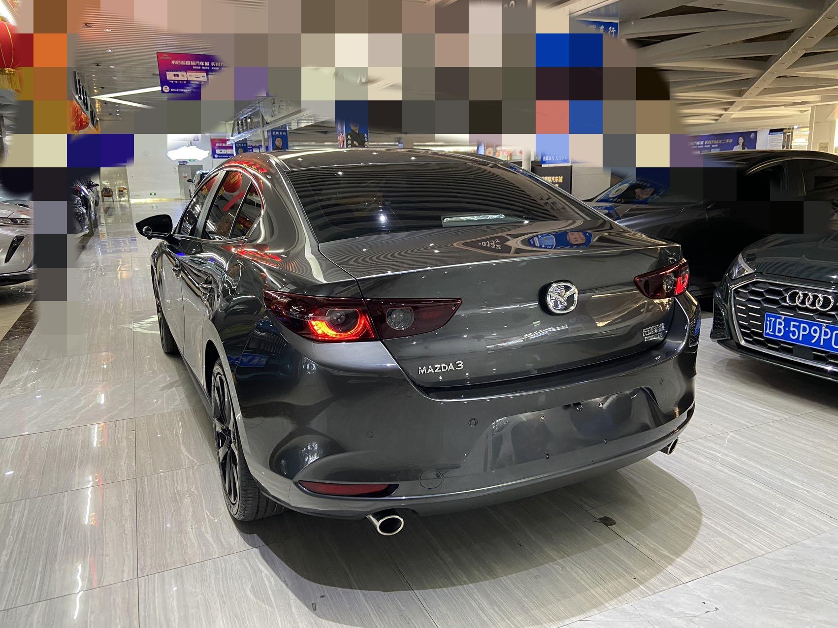 Mazda 3 2022 thumb 2