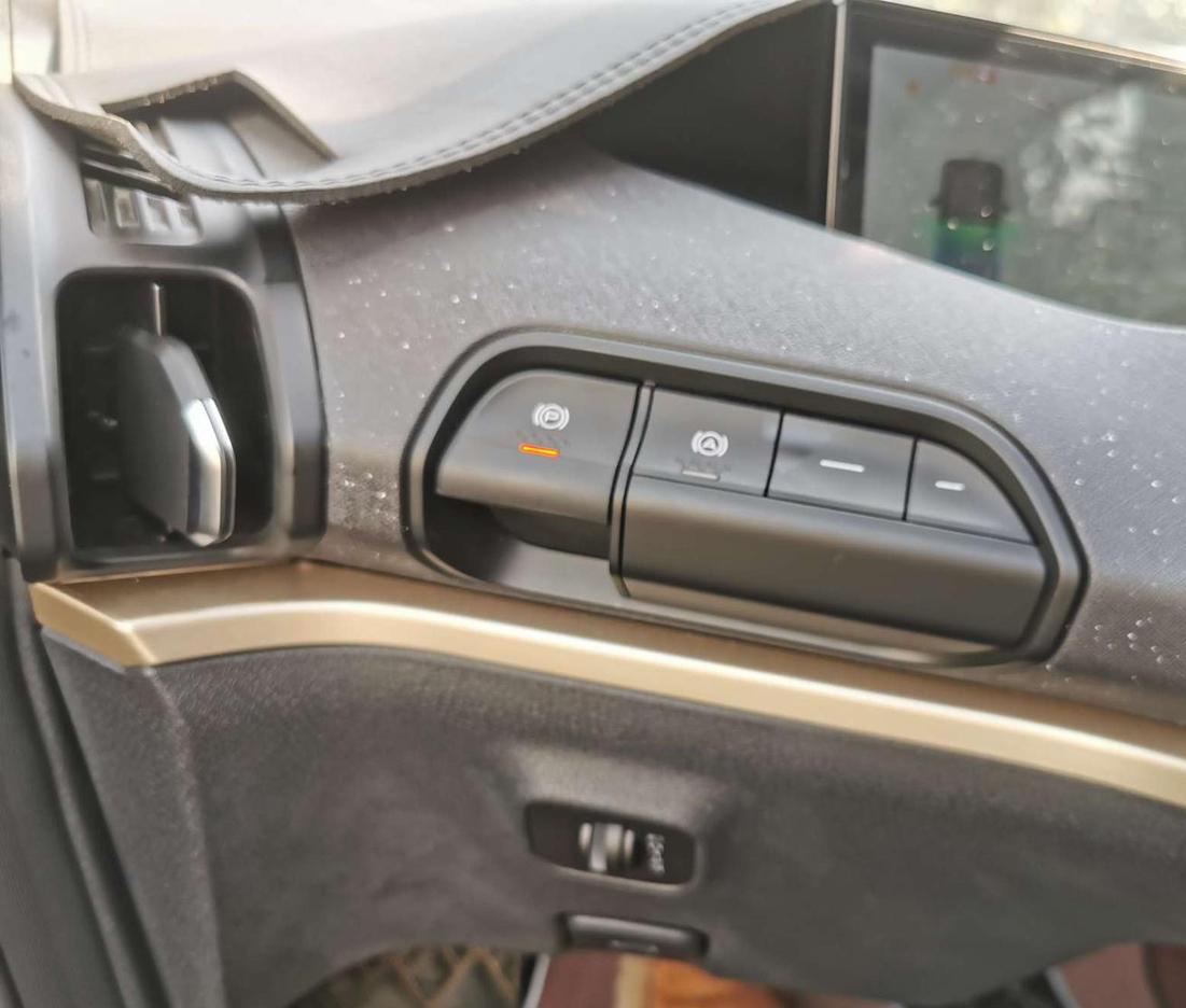 Baojun Kiwi EV 2021 thumb 5