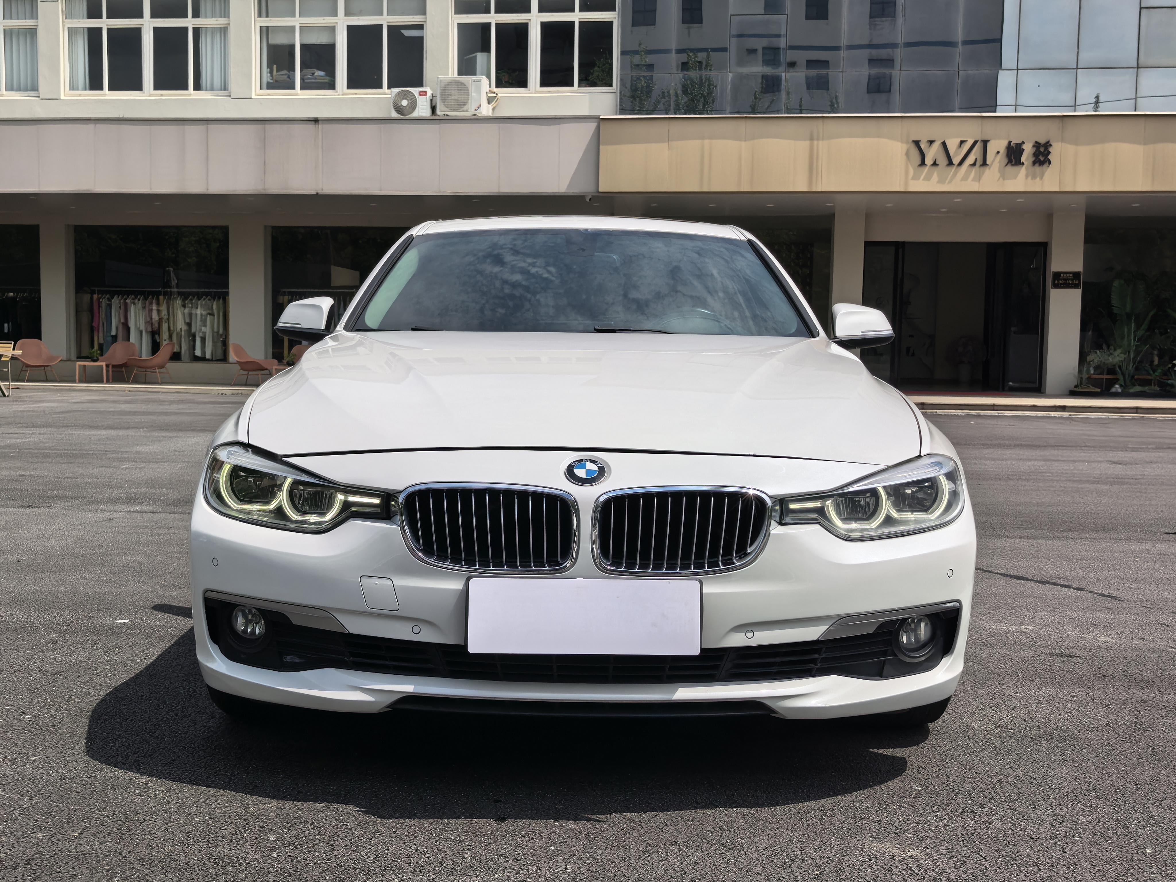 BMW 3 серии 2019 thumb 11