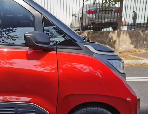 Baojun E200 2019 thumb 4
