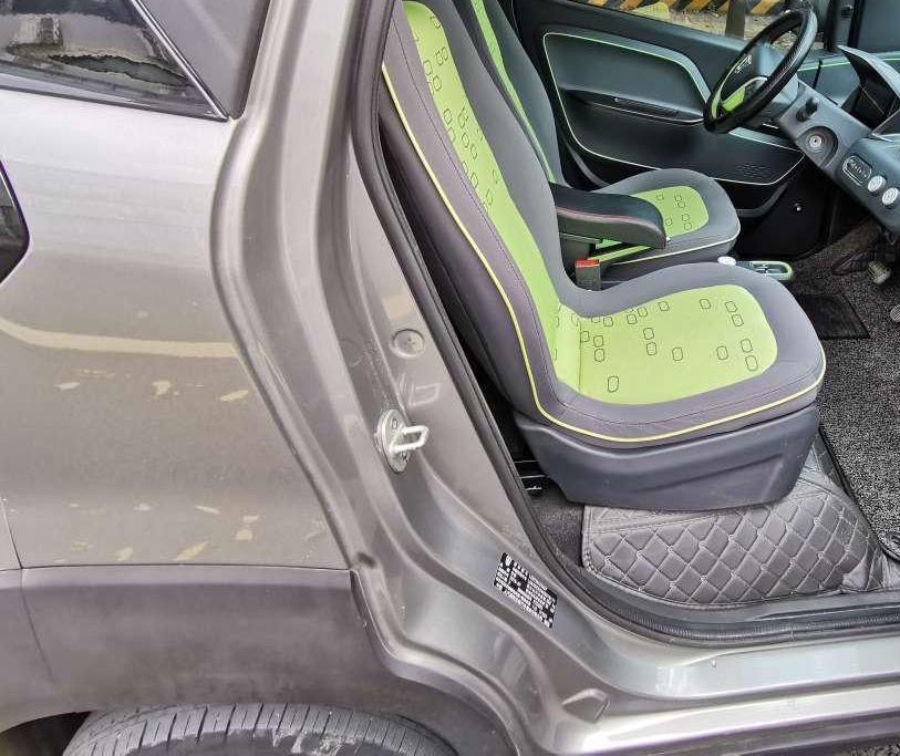 Baojun E100 2019 thumb 5
