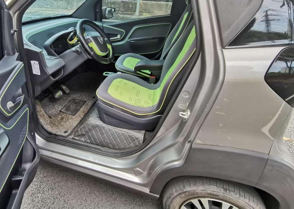 Baojun E100 2019 thumb 6