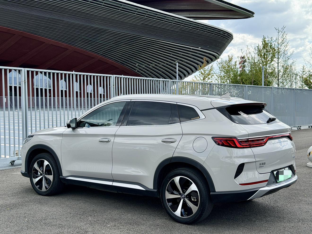 BYD Song 2021 thumb 2