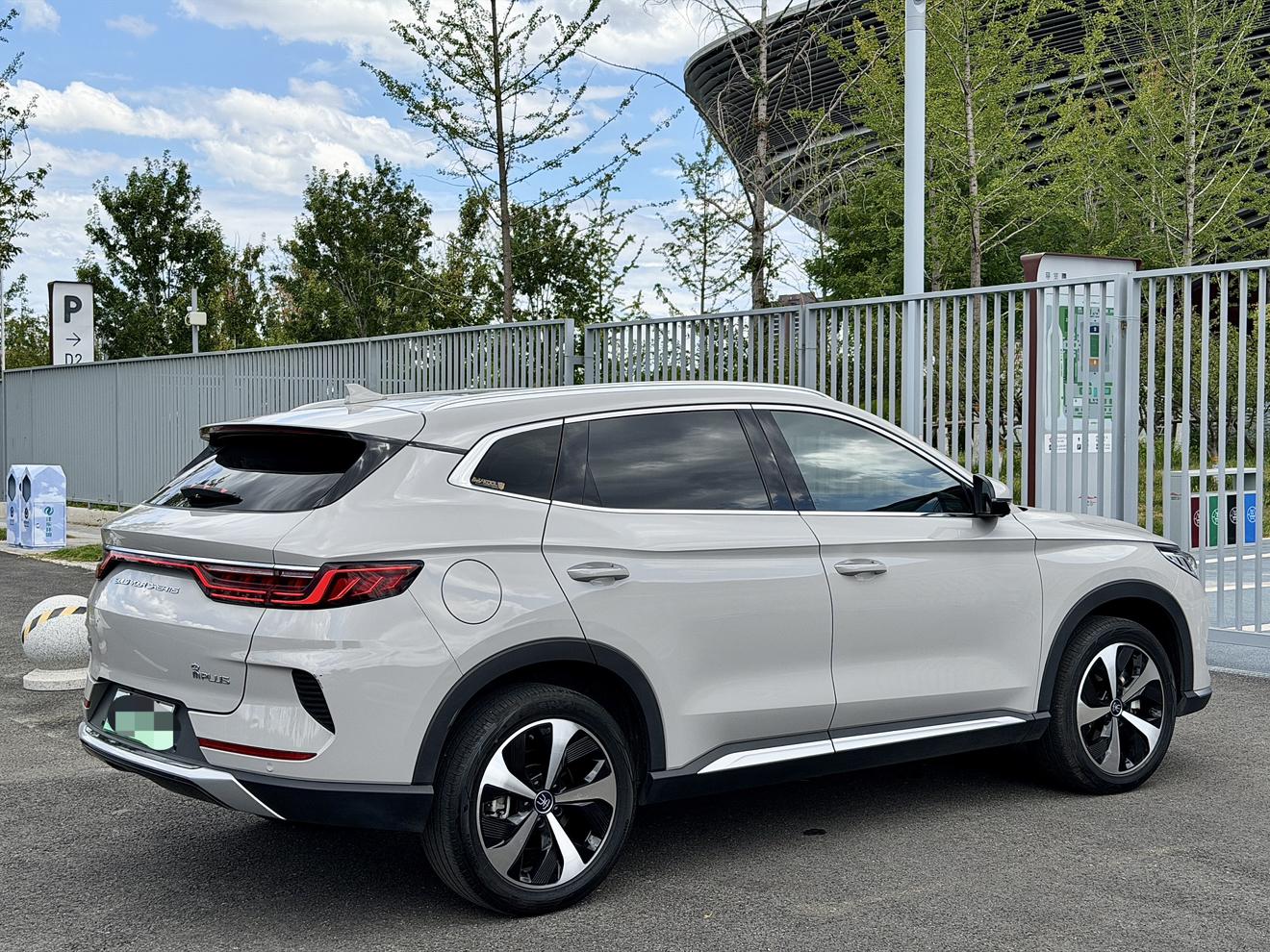BYD Song 2021 thumb 4