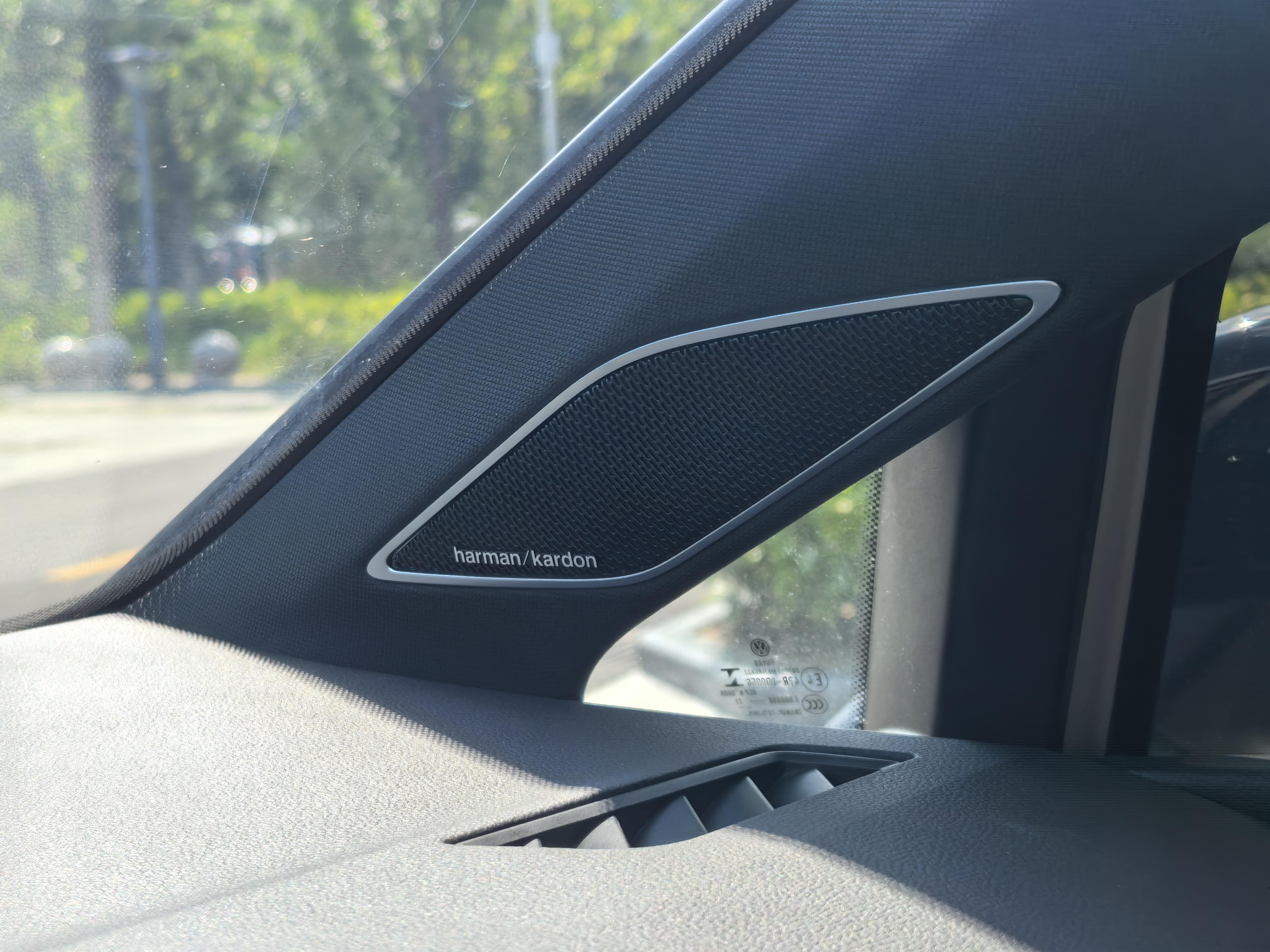 Volkswagen Golf Sportsvan 2021 thumb 10