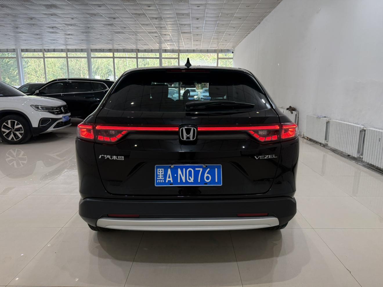 Honda Vezel 2023 thumb 3