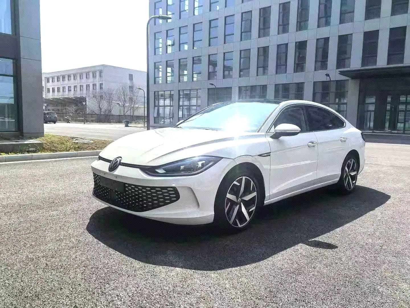 Volkswagen Lamando 2022 thumb 8