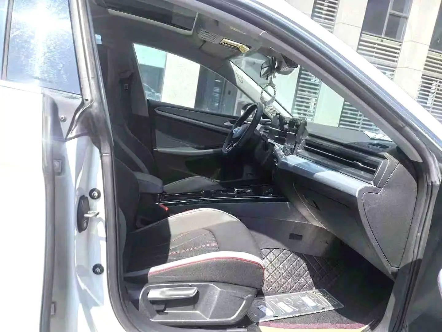 Volkswagen Lamando 2022 thumb 12