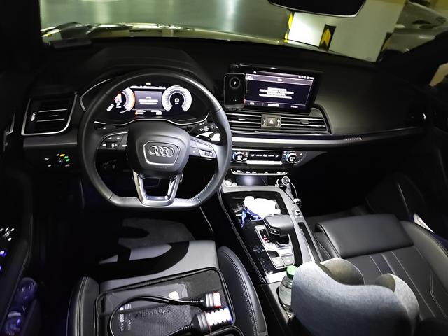 Audi Q5 2024 thumb 3