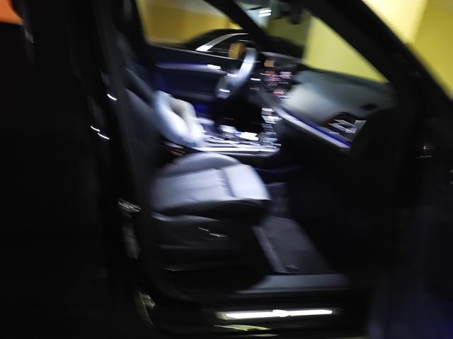 Audi Q5 2024 thumb 9