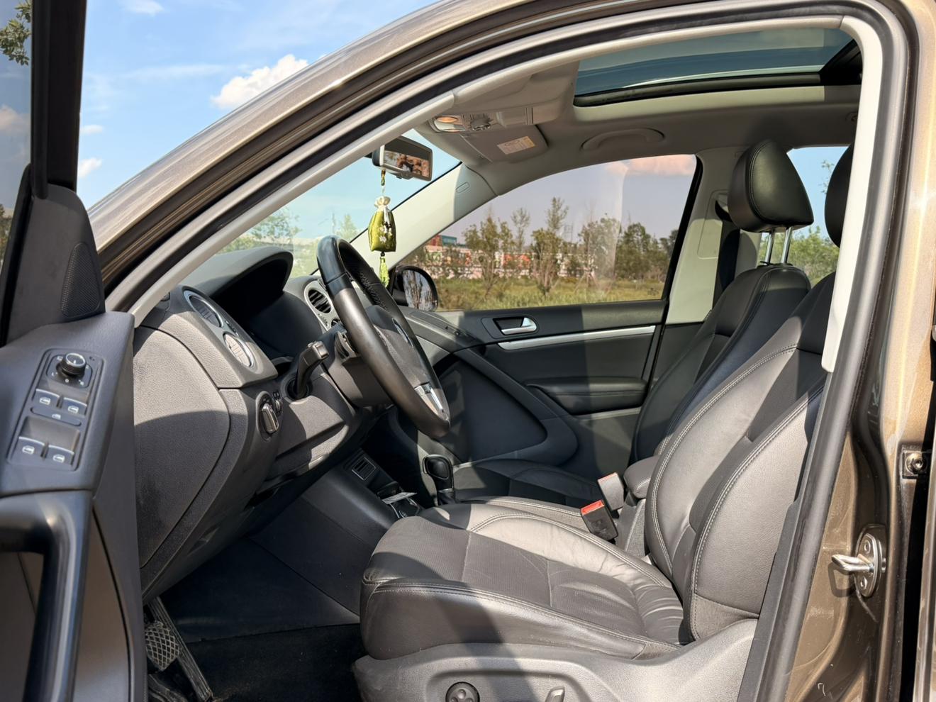 Volkswagen Tiguan 2015 thumb 12
