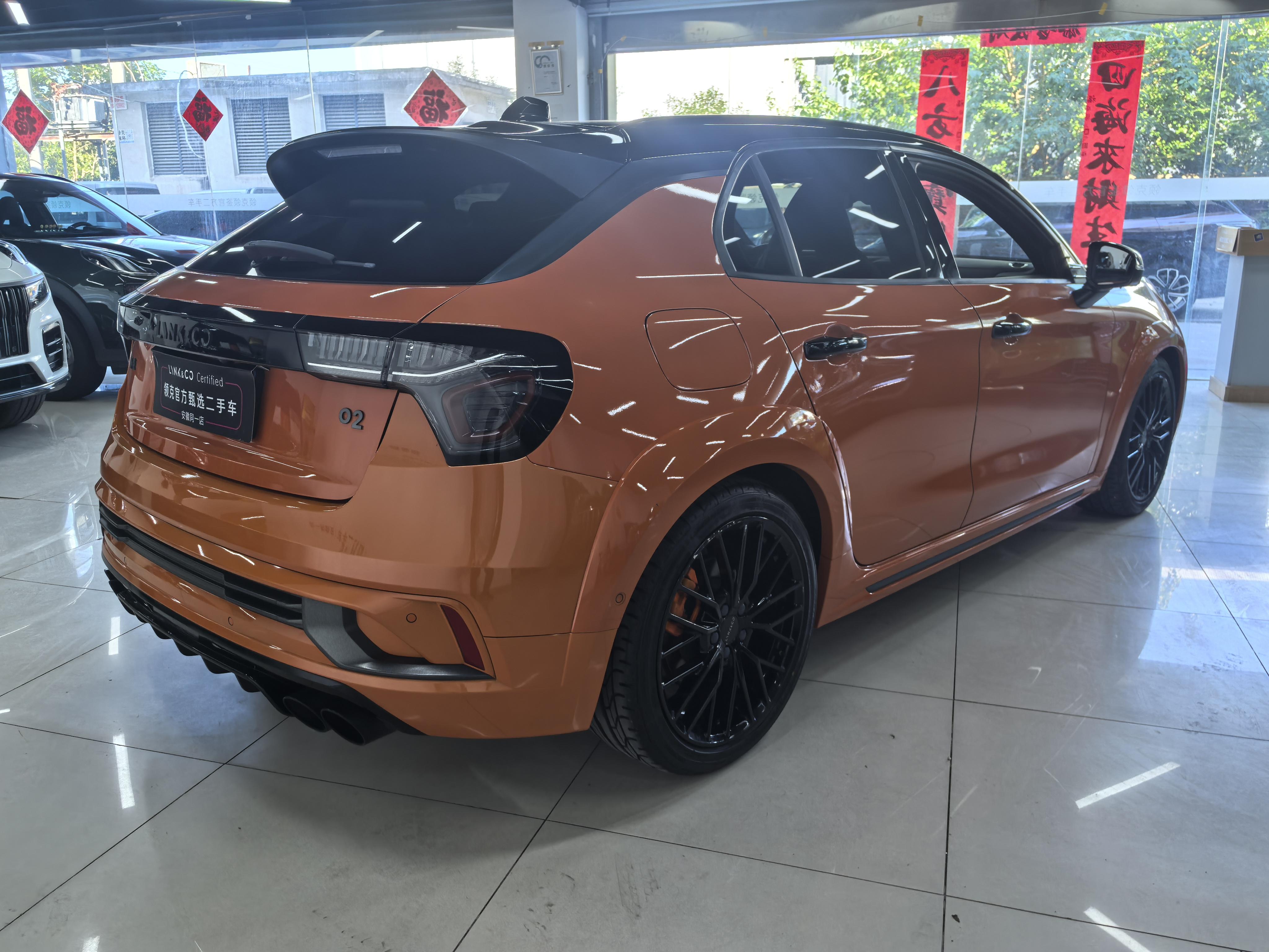 Lynk & Co 02 Hatchback 2021 thumb 5