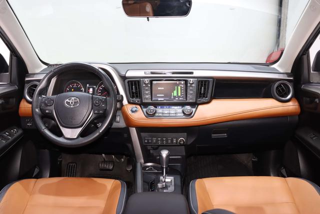 Toyota RAV4 2018 thumb 9