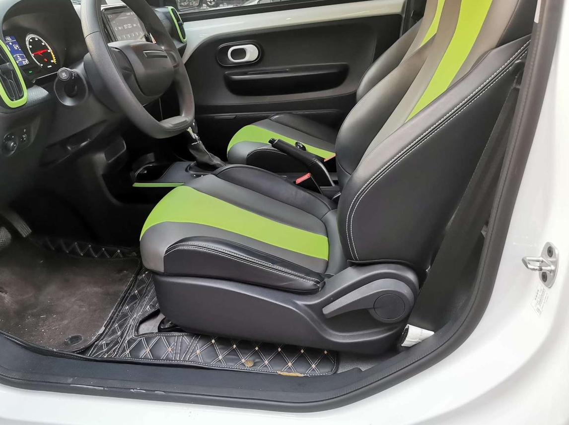 Roewe Clever 2020 thumb 6