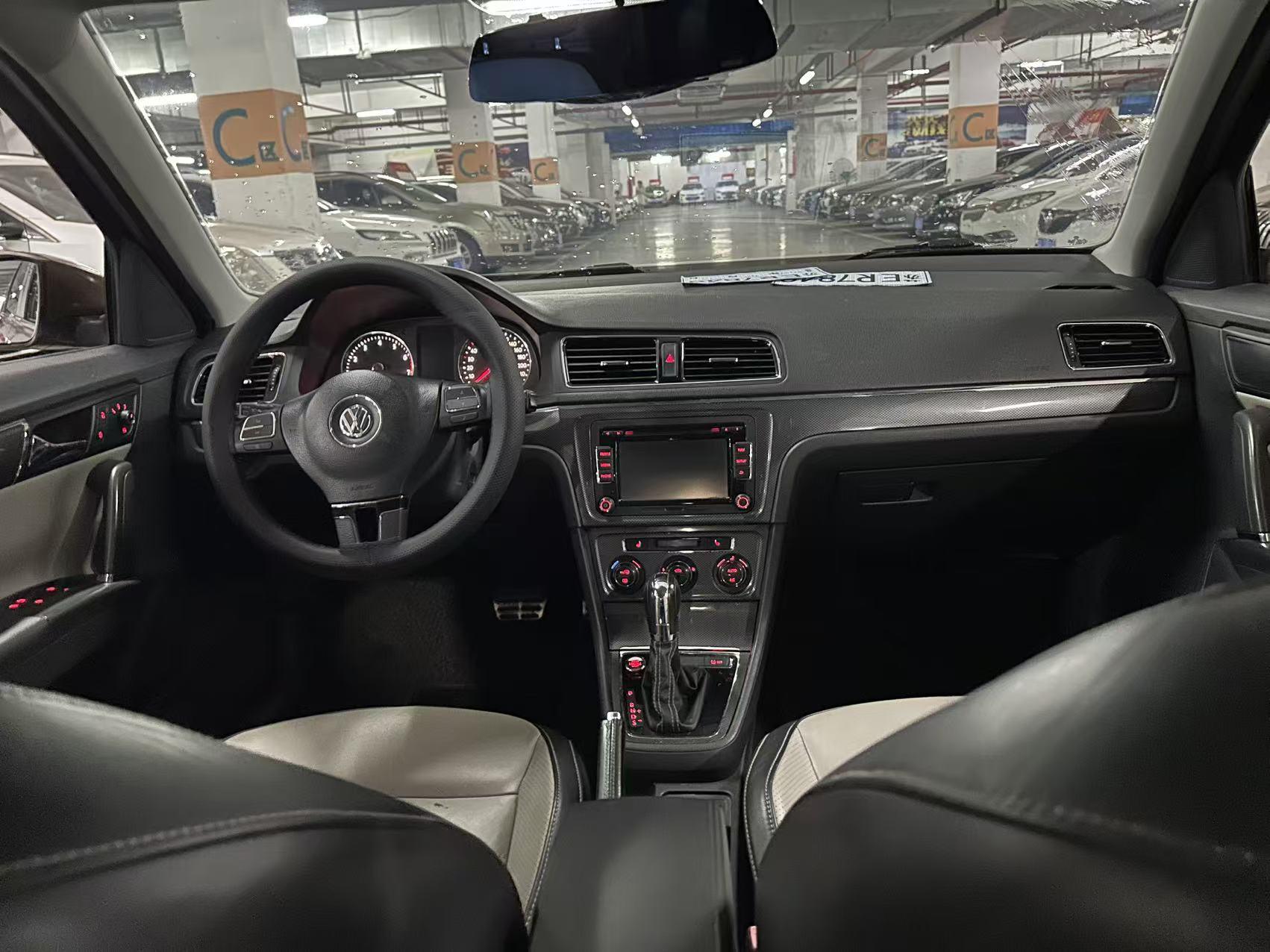 Volkswagen Jetta 2014 thumb 7