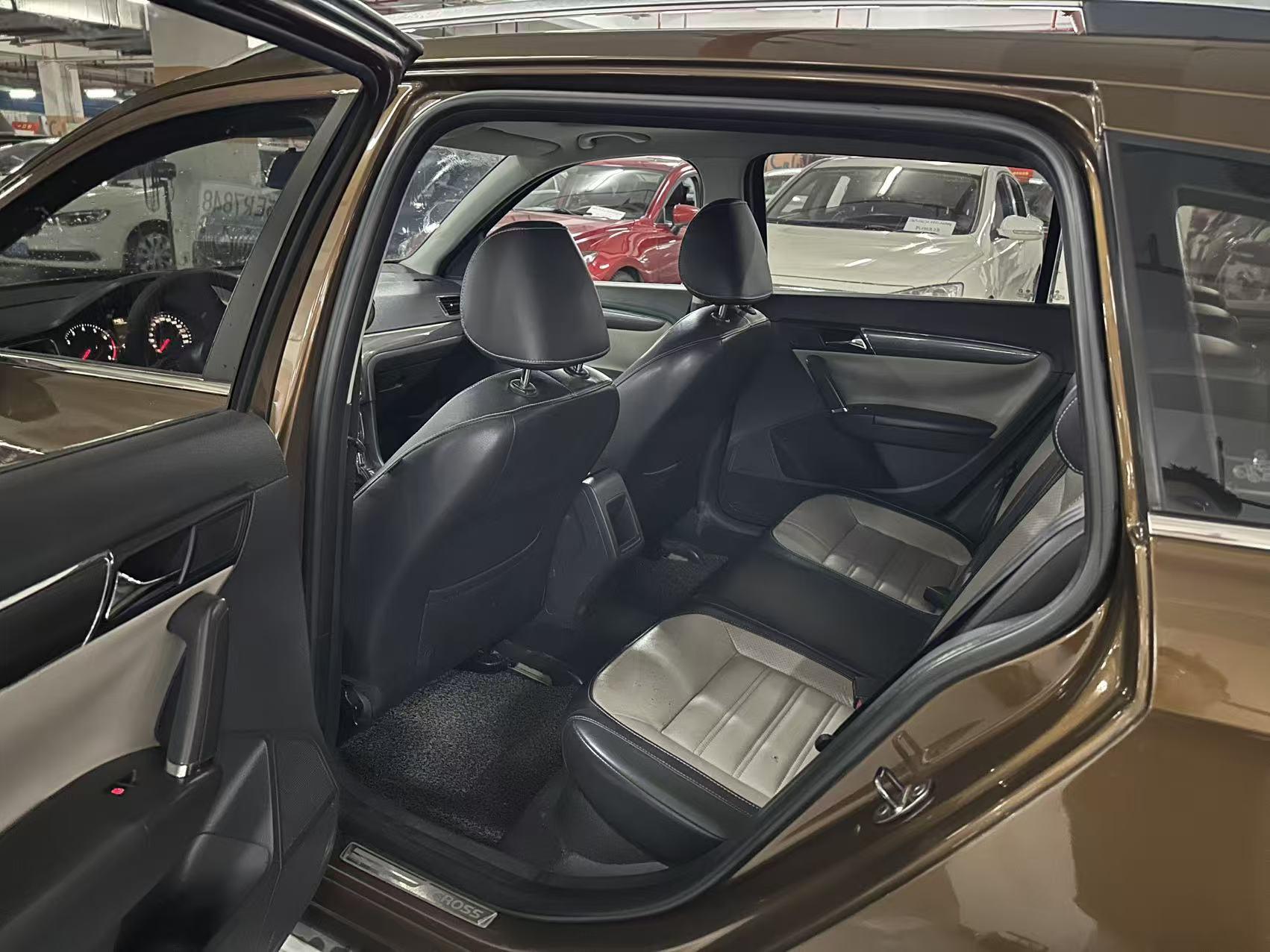 Volkswagen Jetta 2014 thumb 10