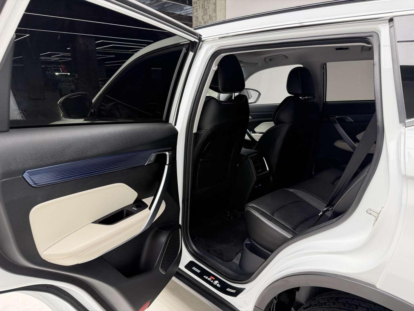 Geely Boyue 2022 thumb 12