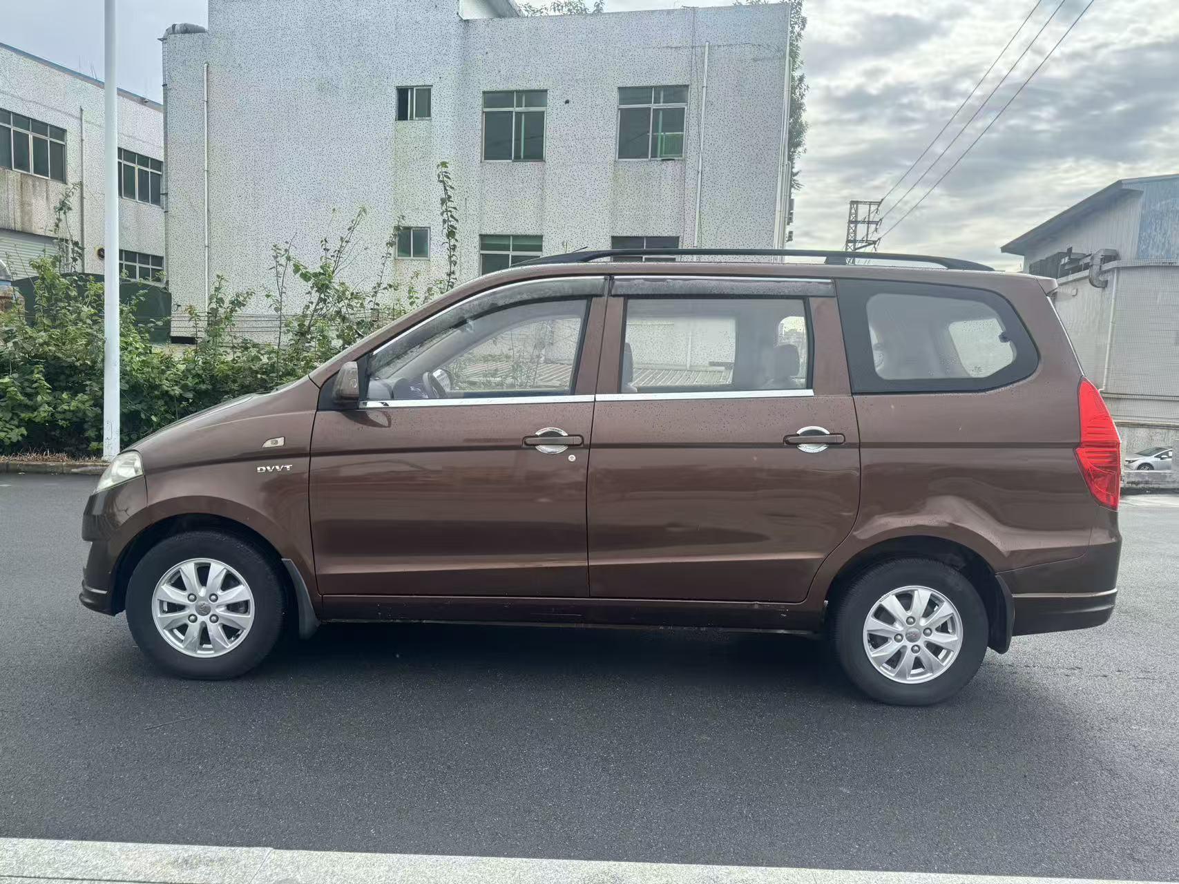 Wuling Hong Guang 2016 thumb 2