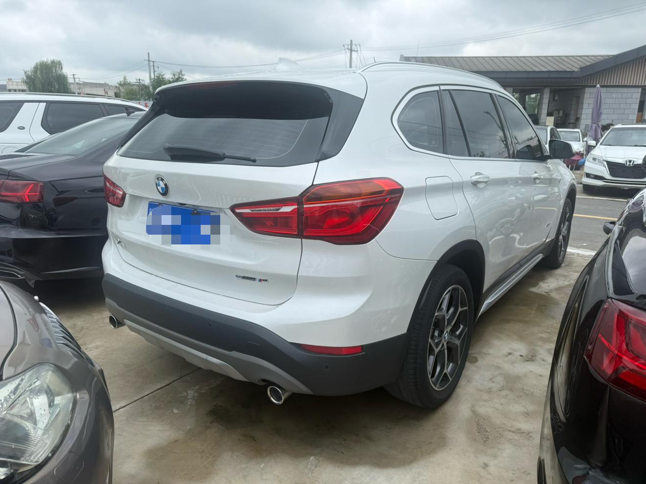 BMW X1 2018 thumb 4