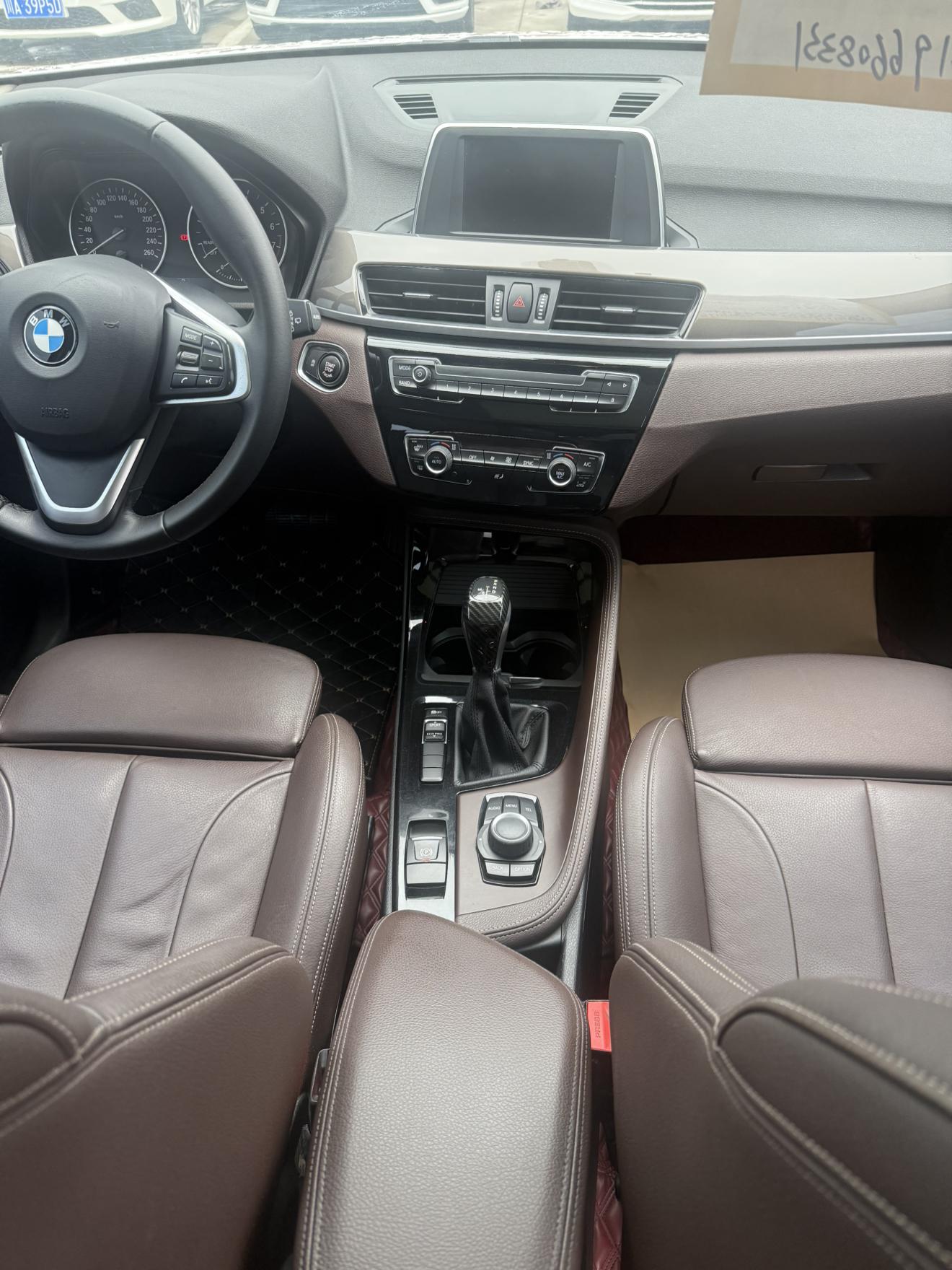 BMW X1 2018 thumb 6