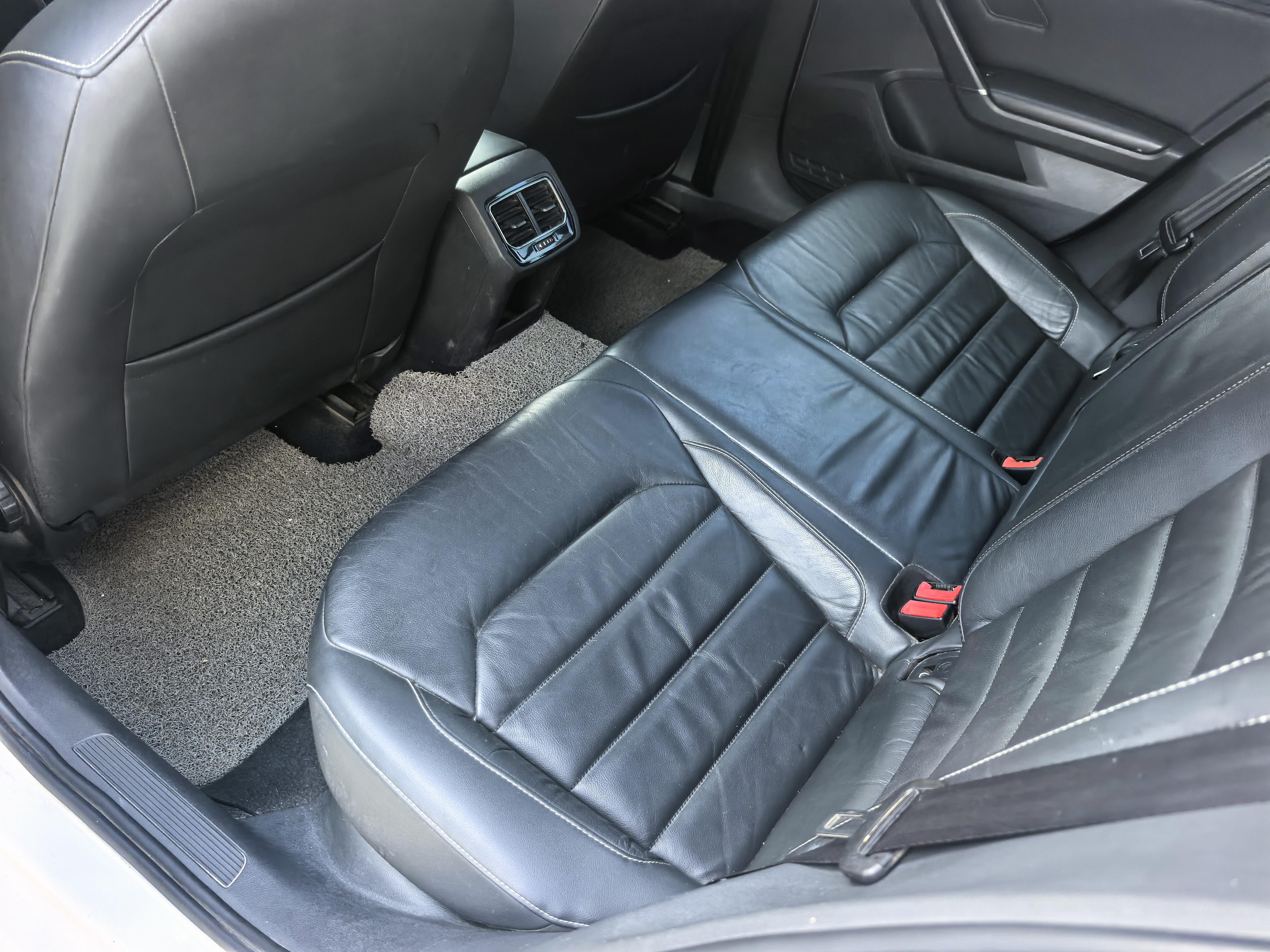 Volkswagen Lamando 2015 thumb 8