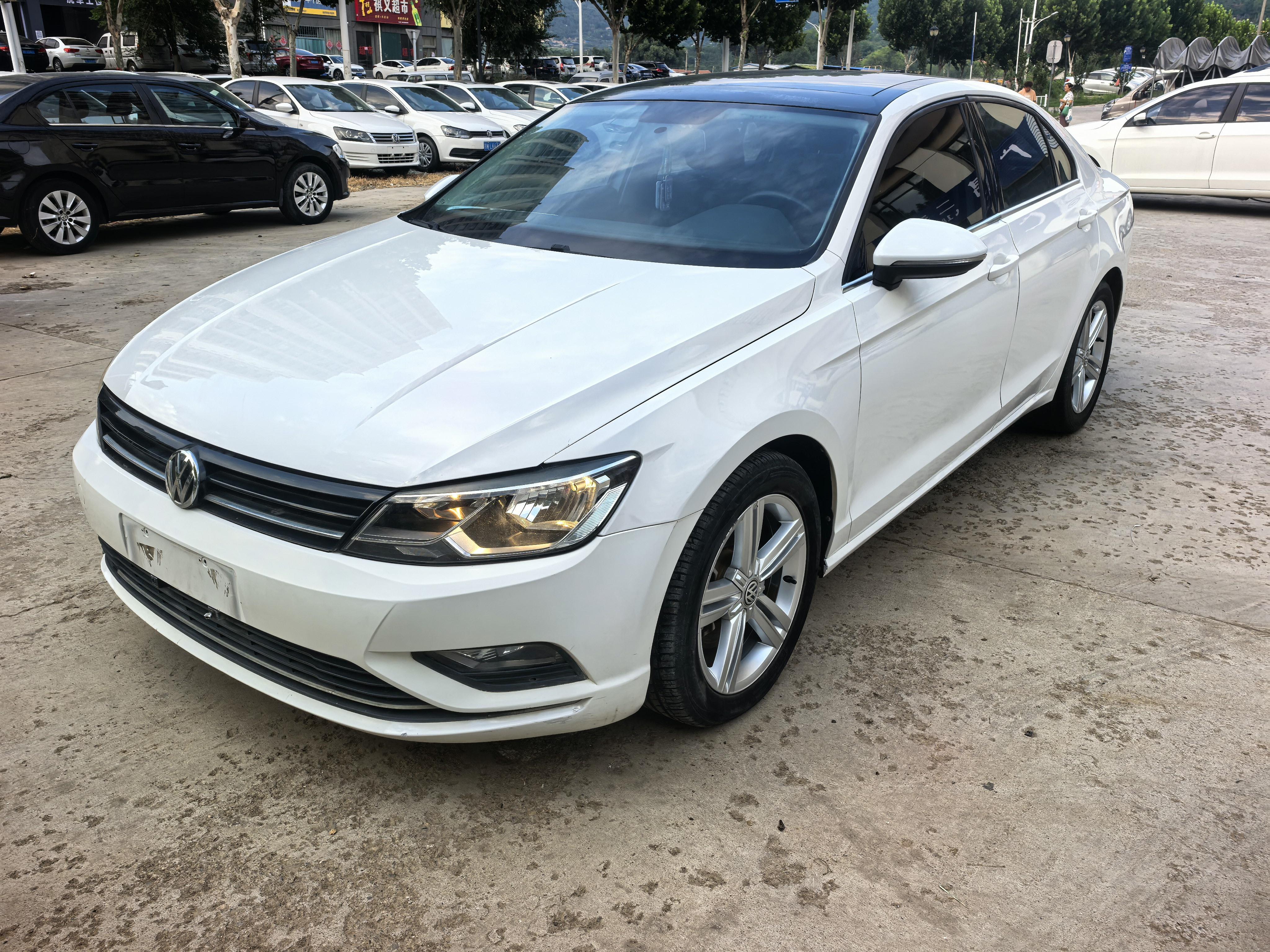 Volkswagen Lamando 2015 thumb 9