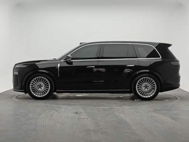 Voyah PHEV 2026 thumb 2