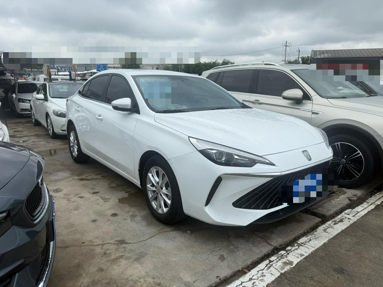Roewe i5 2026 thumb 11