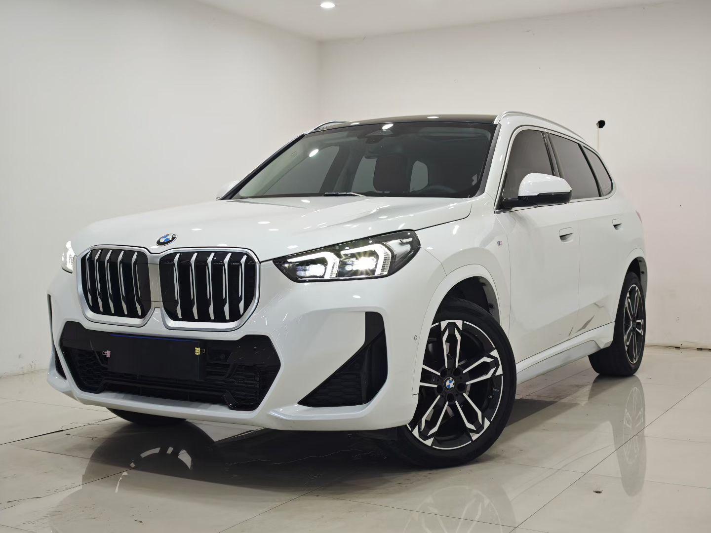 BMW X1 2023 thumb 8