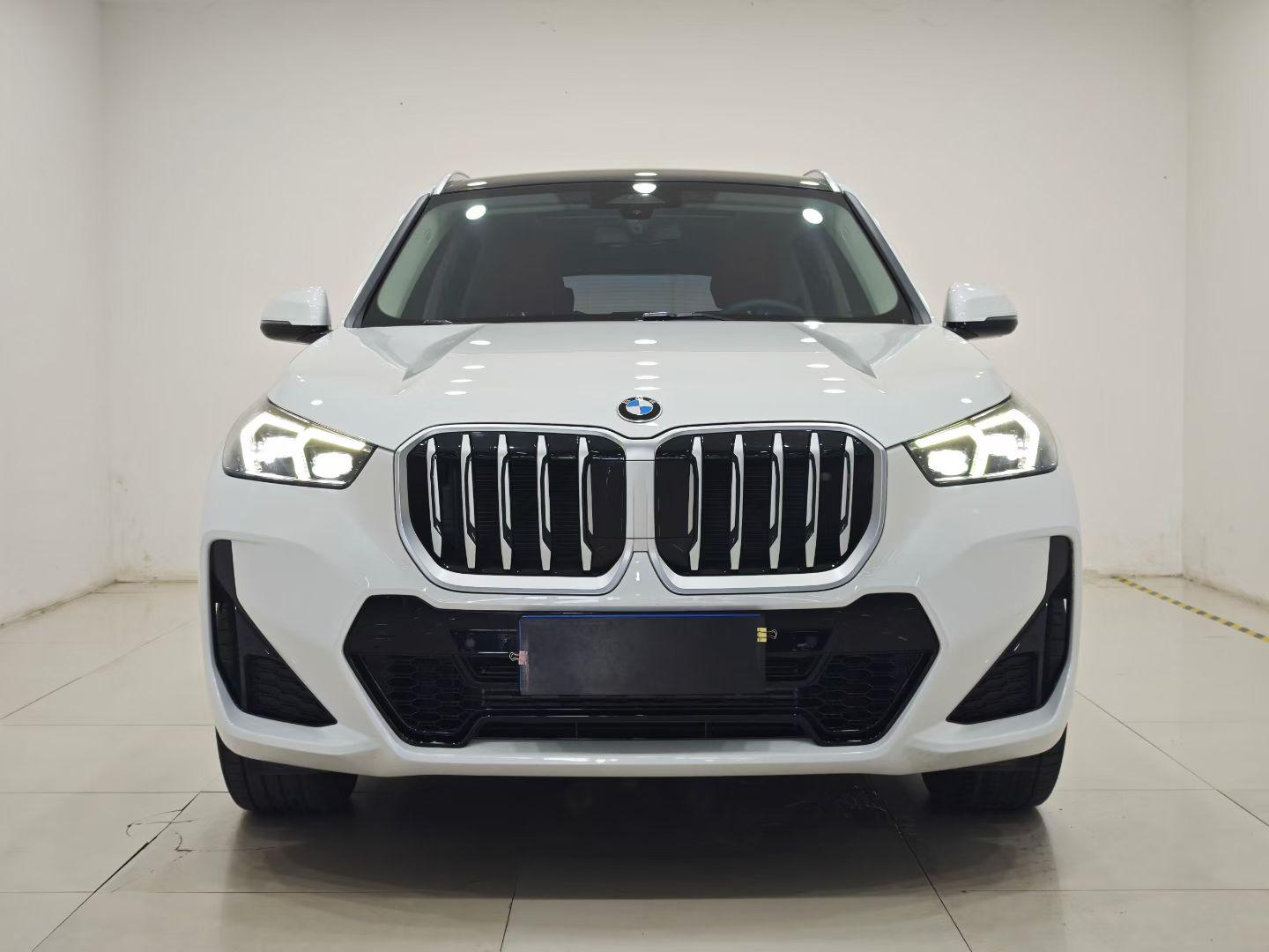 BMW X1 2023 thumb 9