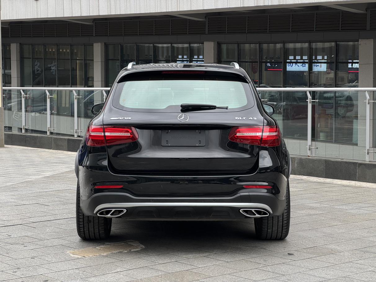 Mercedes-Benz GLC AMG 2017 thumb 3