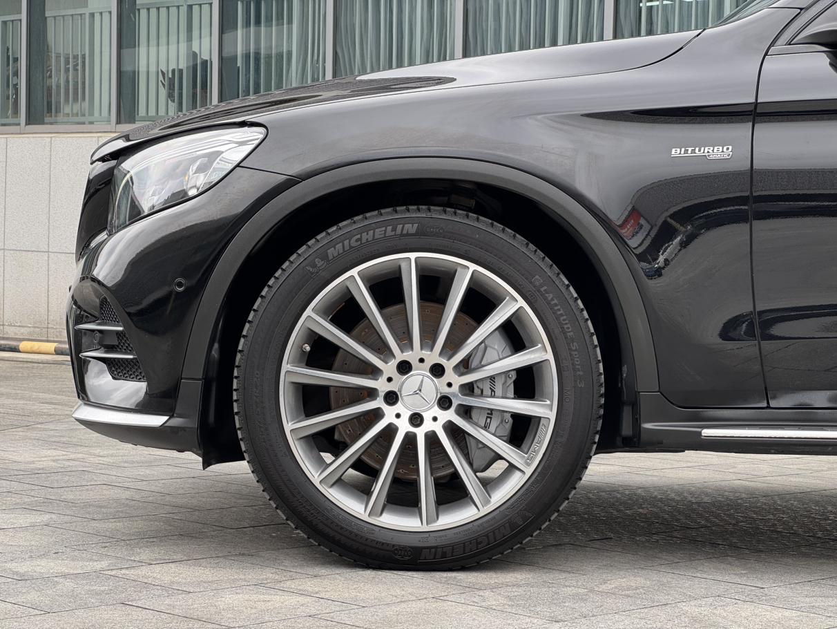 Mercedes-Benz GLC AMG 2017 thumb 7