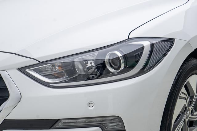 Hyundai PHEV 2019 thumb 10