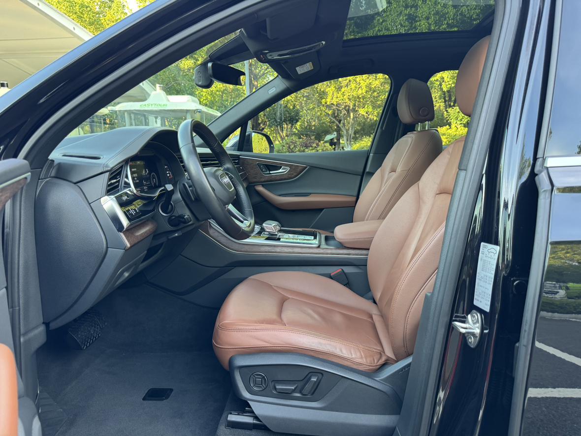 Audi Q7 2020 thumb 11