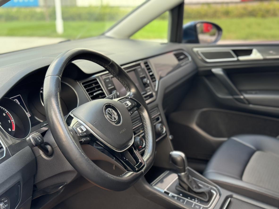 Volkswagen Golf 2016 thumb 10