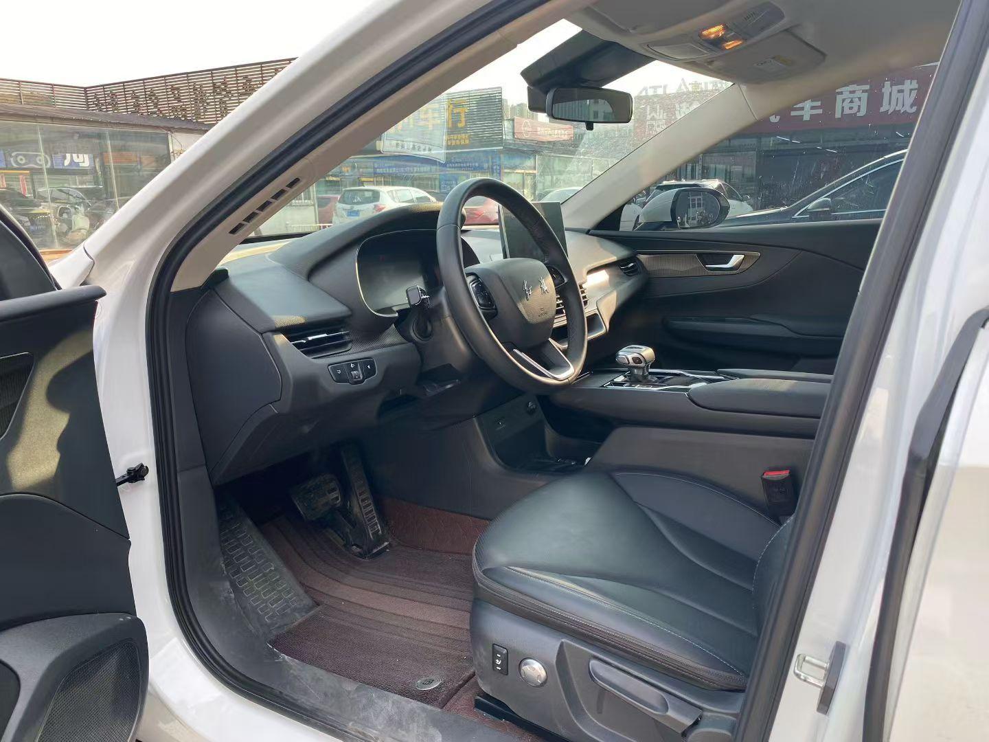 Hongqi E-QM5 2024 thumb 7