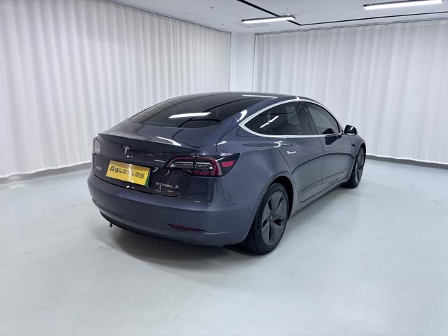 Tesla Model 3 2020 thumb 5
