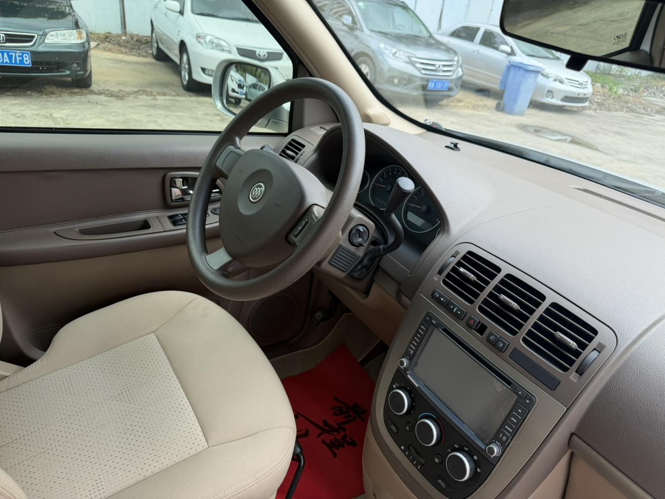 Buick GL8 2011 thumb 8