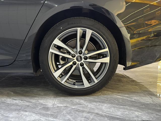 Audi A6 2022 thumb 7