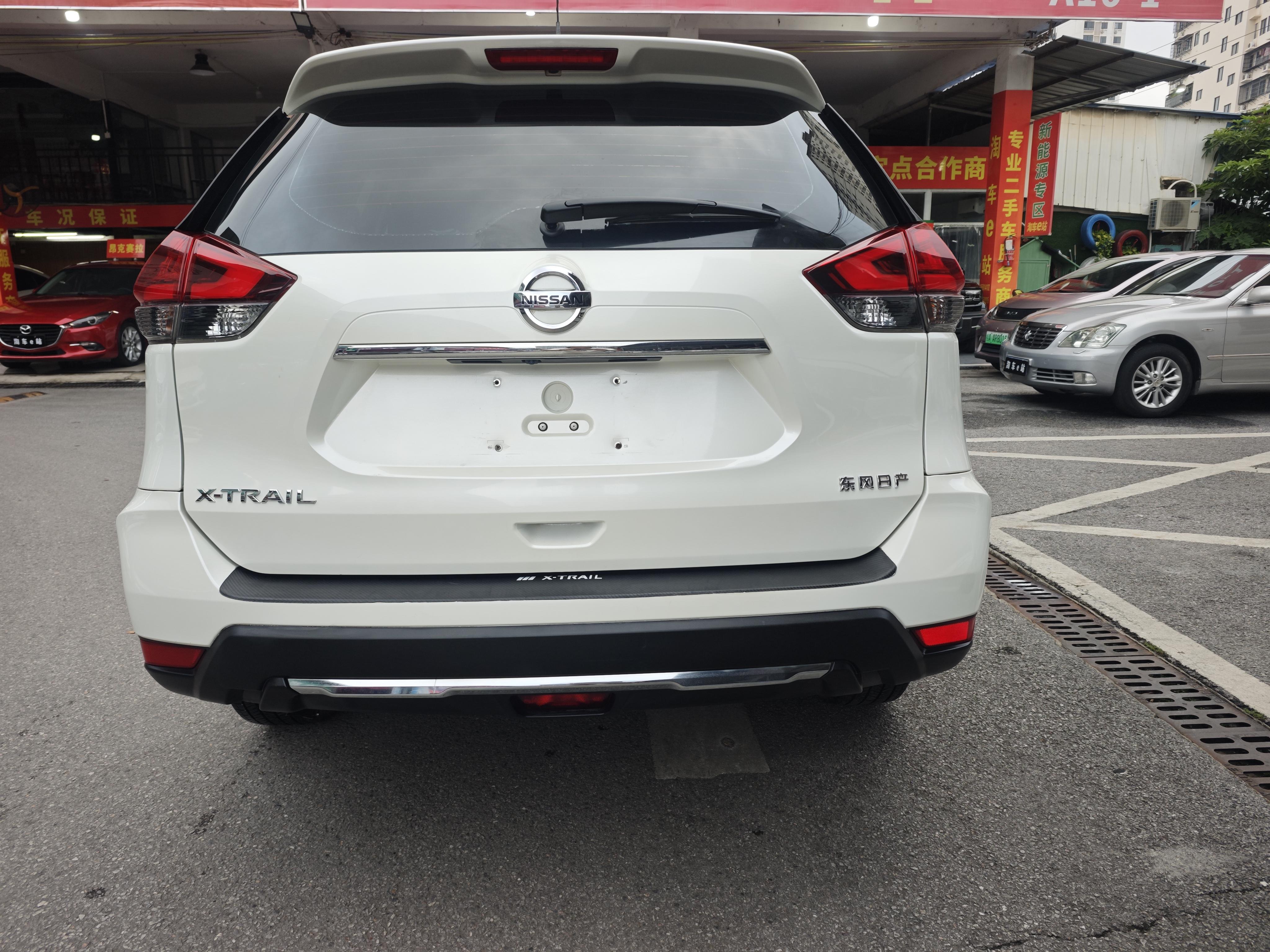 Nissan X-Trail 2021 thumb 4
