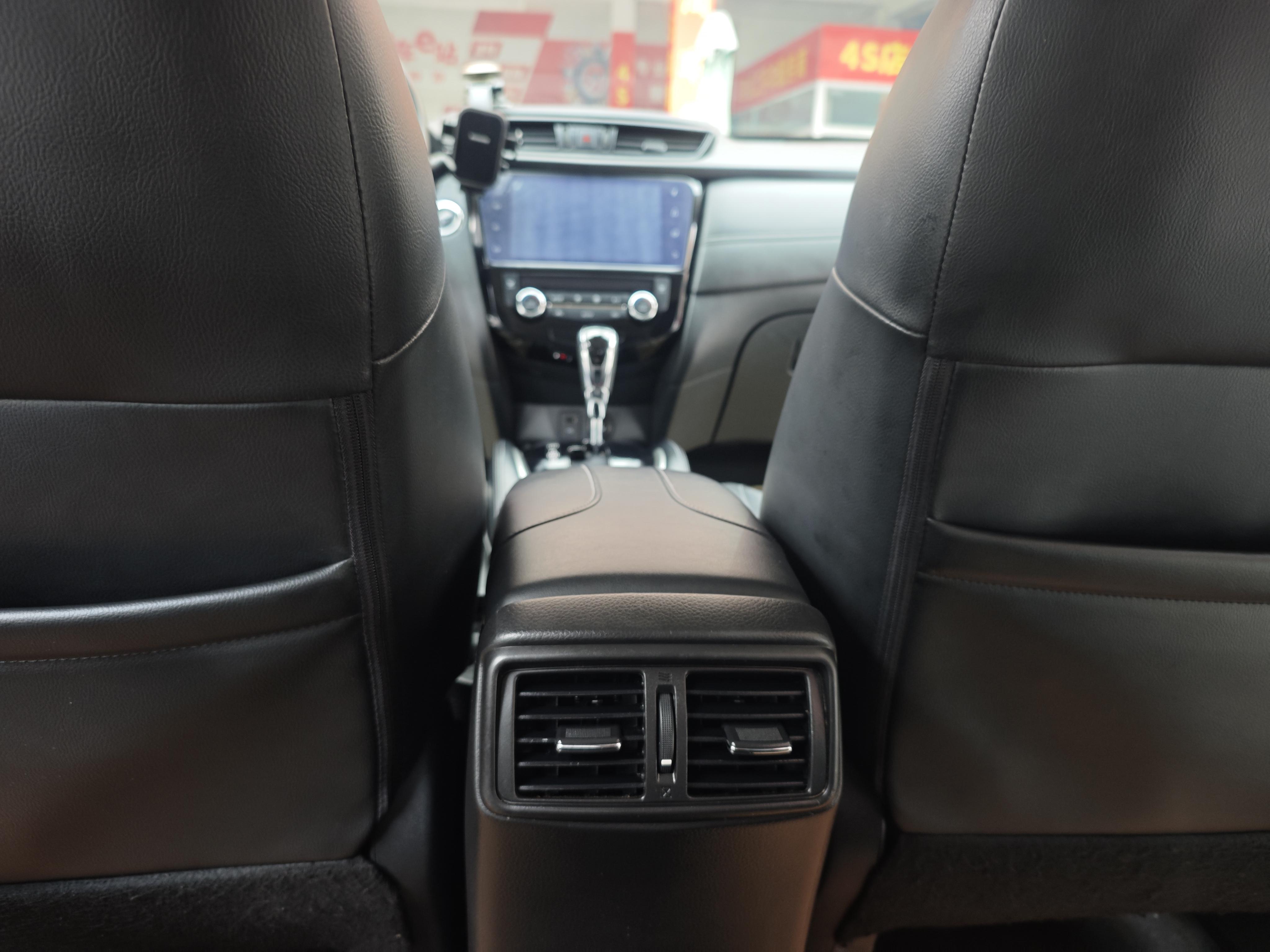 Nissan X-Trail 2021 thumb 9