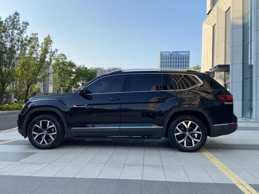 Volkswagen Teramont 2019 thumb 2