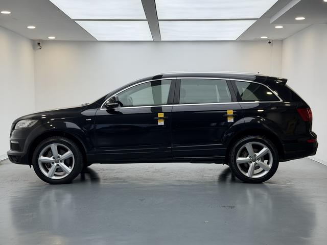 Audi Q7 2014 thumb 2