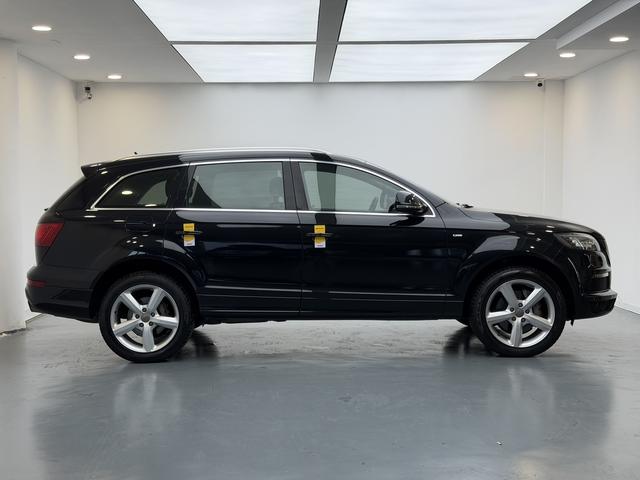Audi Q7 2014 thumb 6