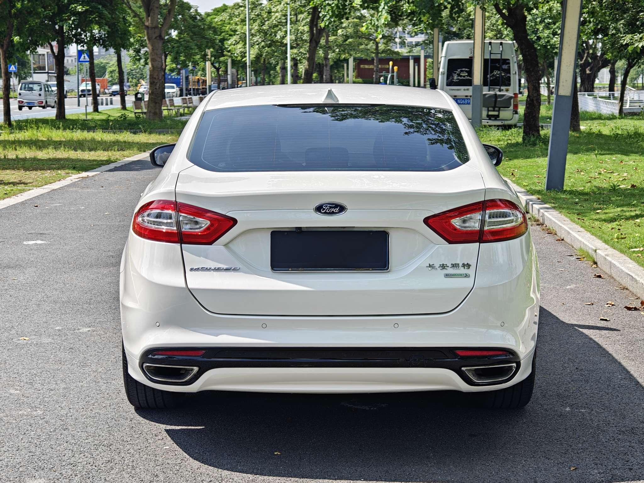 Ford Mondeo 2013 thumb 3