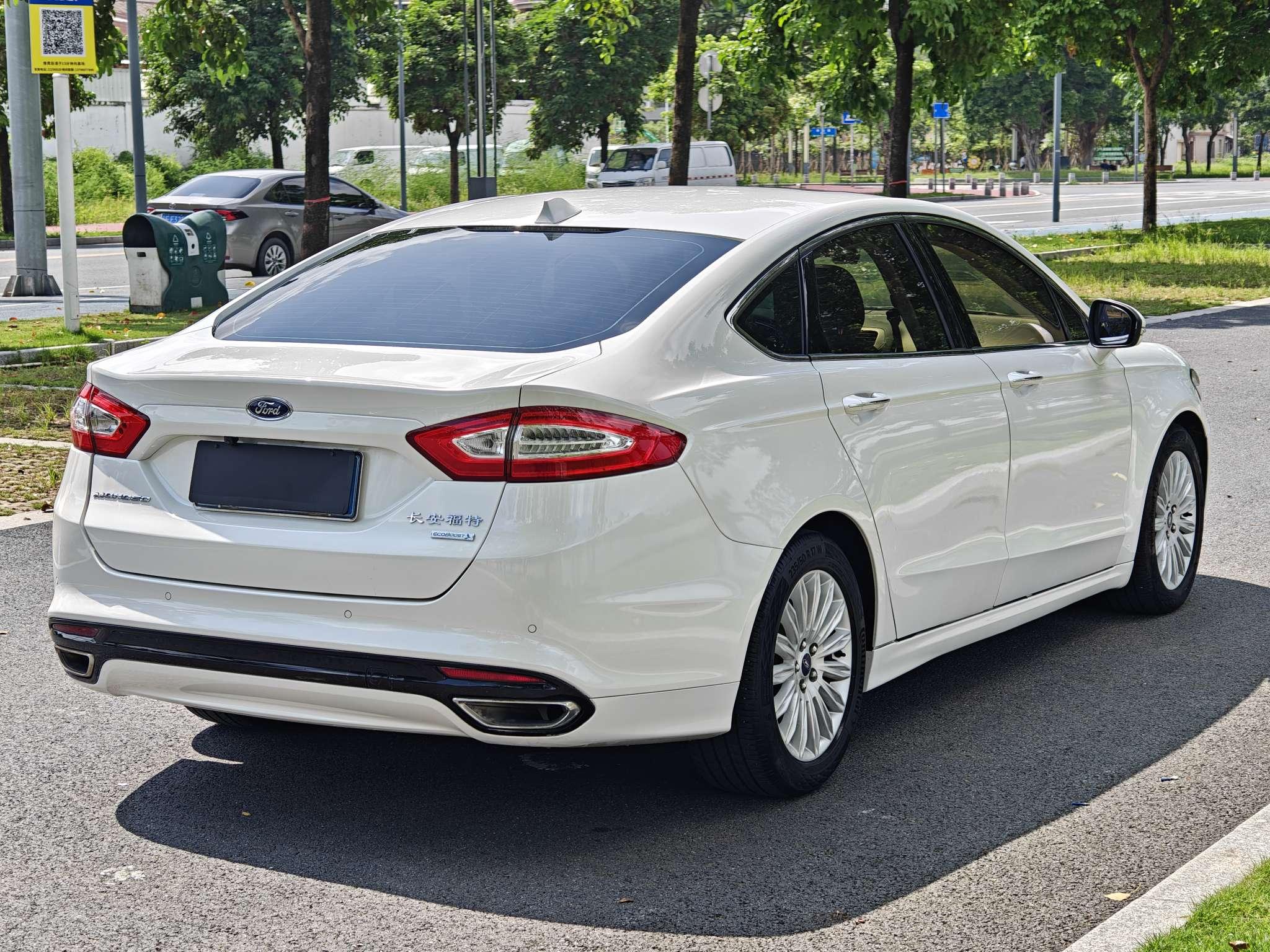 Ford Mondeo 2013 thumb 4