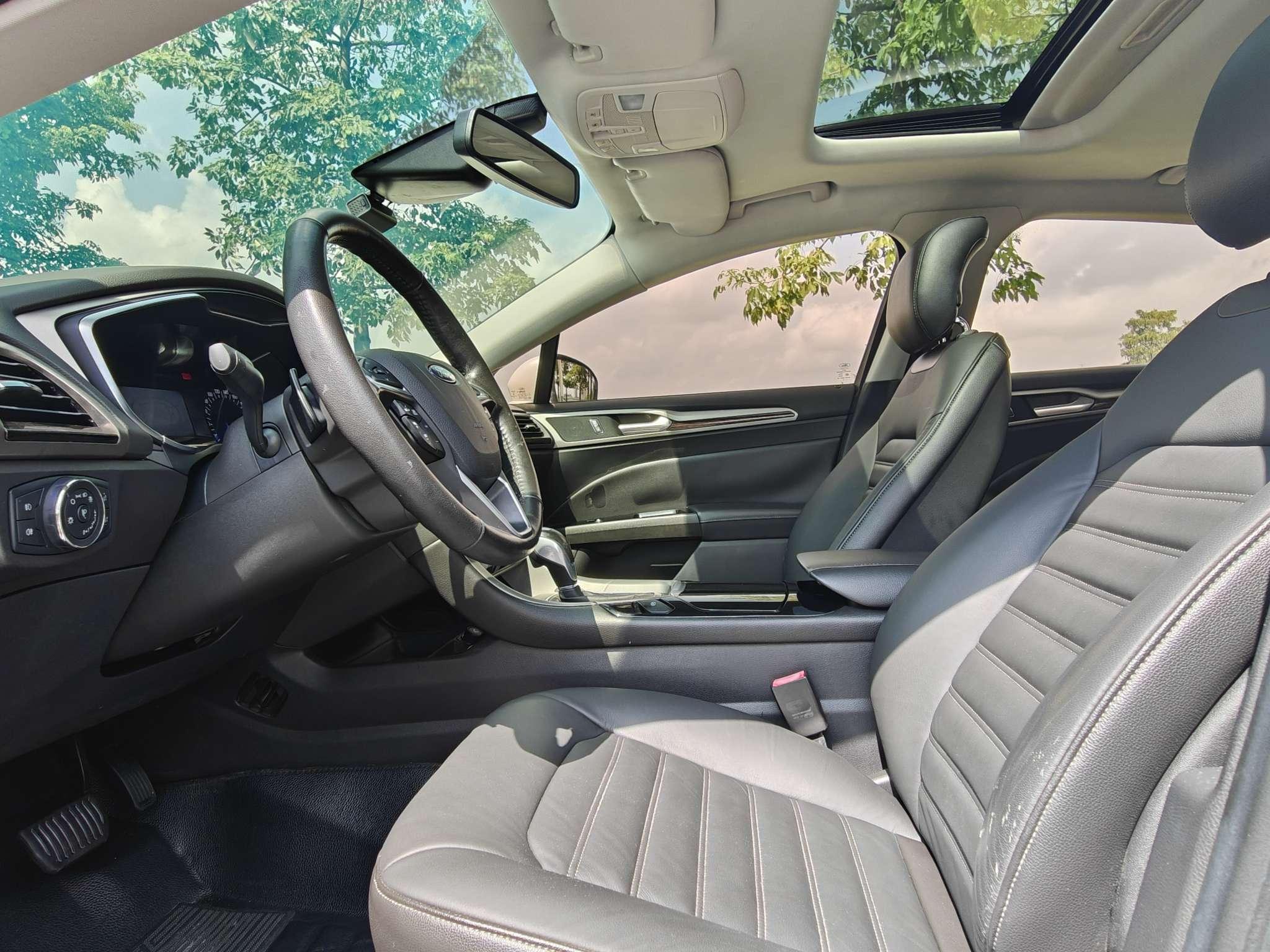 Ford Mondeo 2013 thumb 11